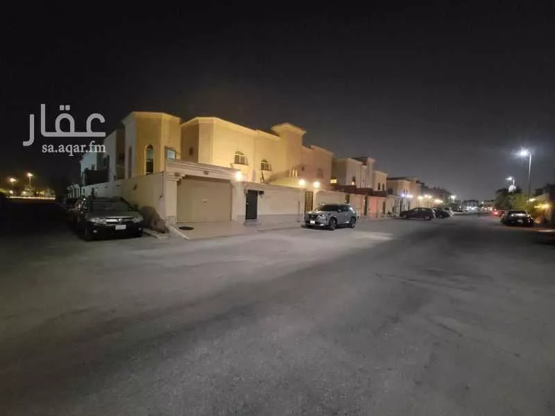 8 bedroom villa in Ash Shati Al Gharbi 4