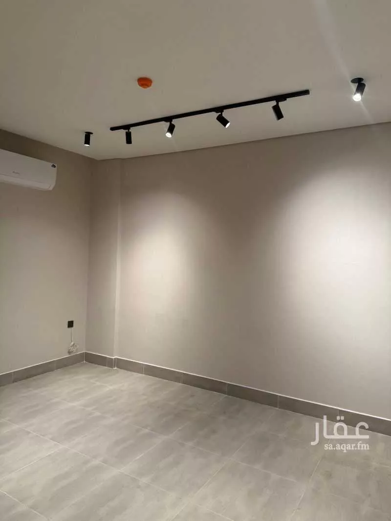 3 bedroom apartment in Al Bahr, Eastern Province 4