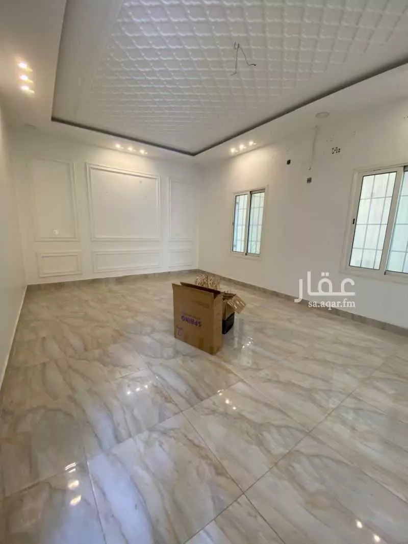 5 bedroom villa in Dahiat King Fahd 1