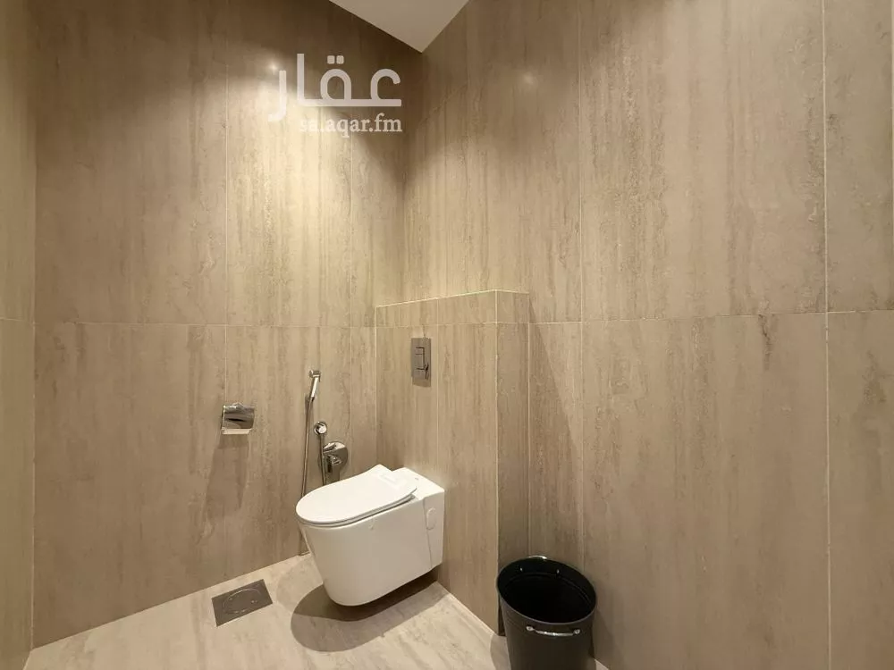 4 bedroom villa in Al Olaya, Riyadh 9