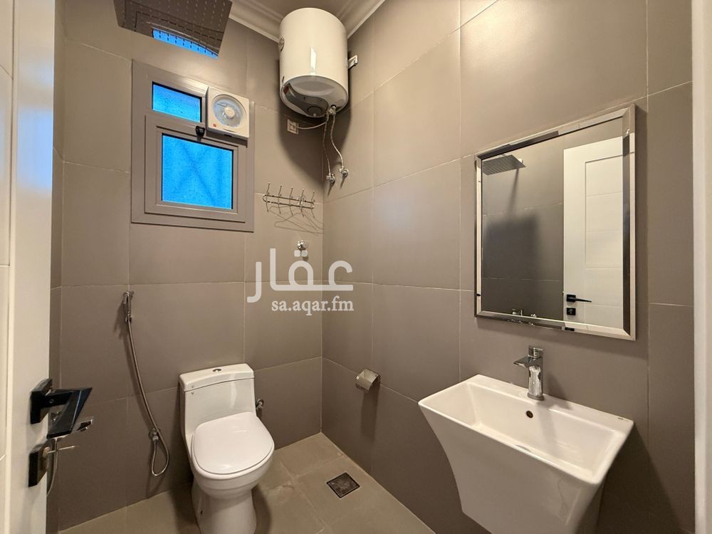 4 bedroom apartment in Al Olaya, Riyadh 11