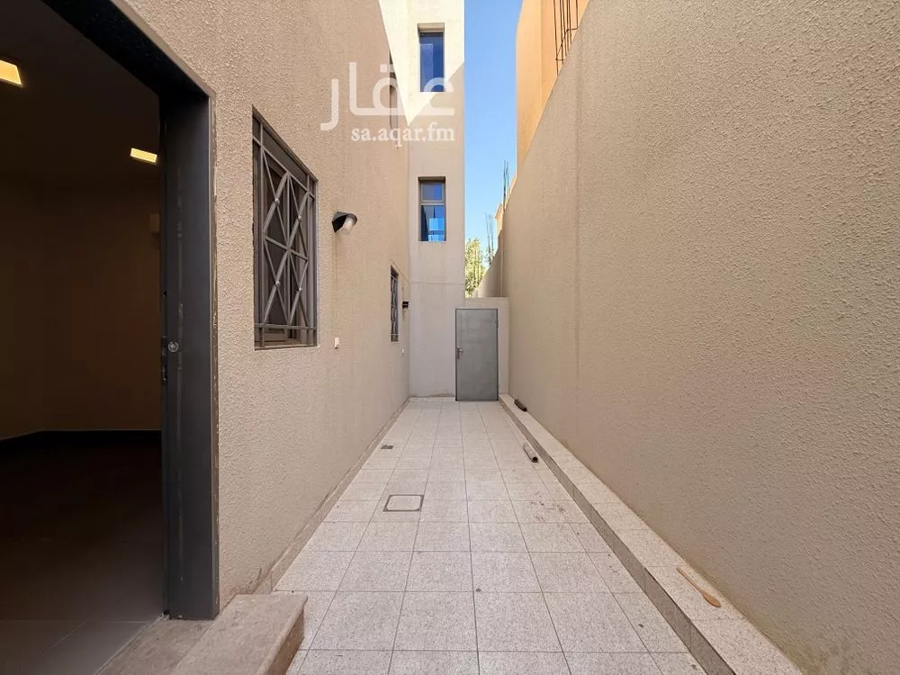 4 bedroom apartment in Al Olaya, Riyadh 17