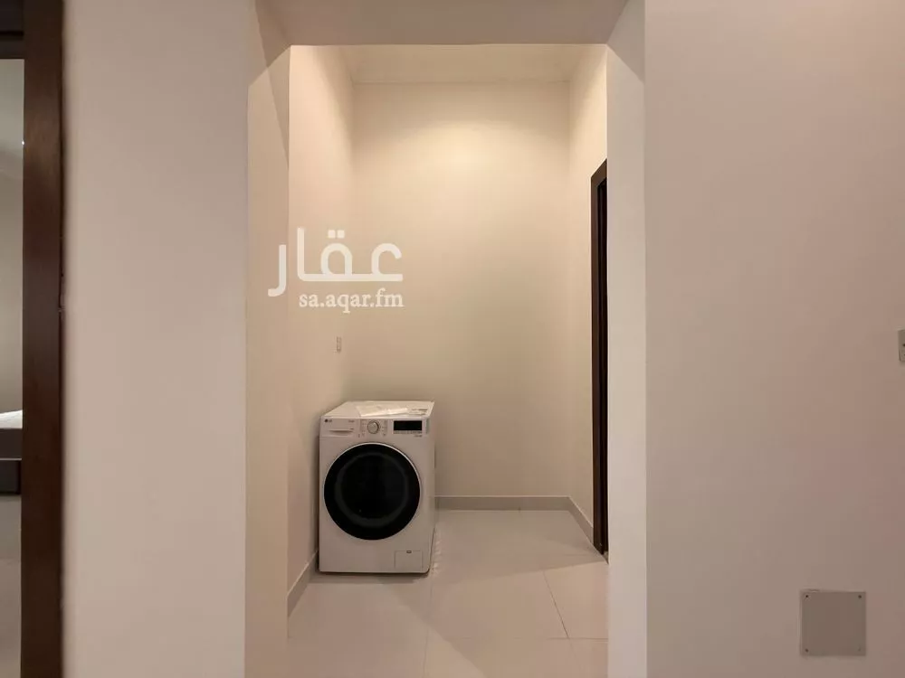 1 bedroom apartment in Al Malaz 4