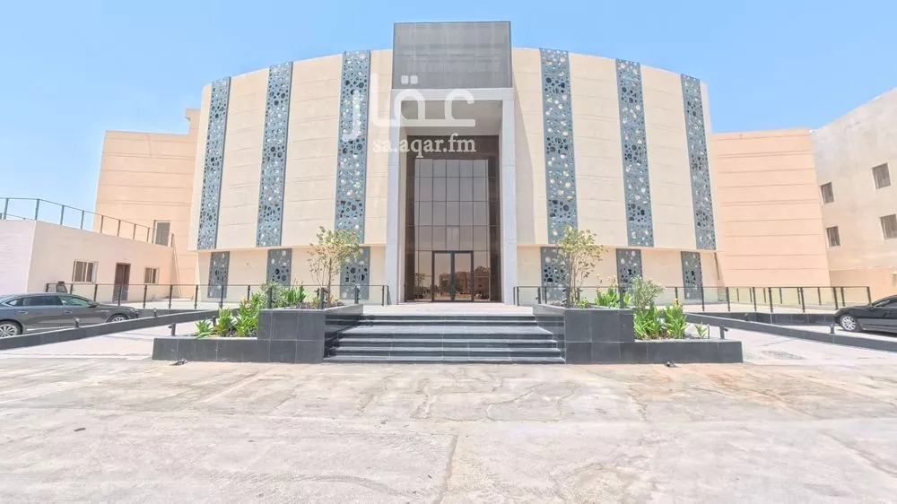 1 bedroom apartment in Al Malaz 2