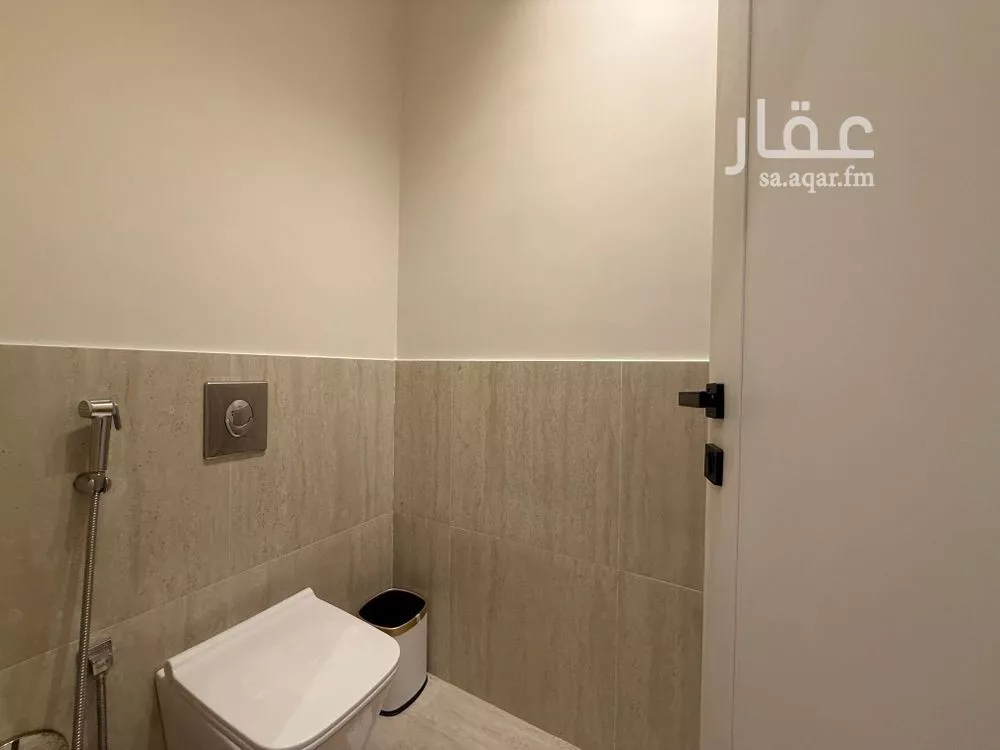 2 bedroom apartment in Al Aqiq 5
