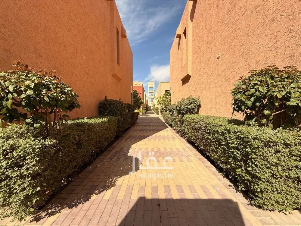 3 bedroom villa in Al Nakheel, Riyadh 24