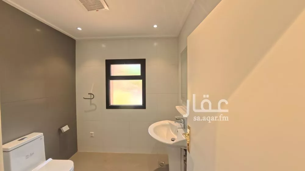 3 bedroom villa in Al Nakheel, Riyadh 5