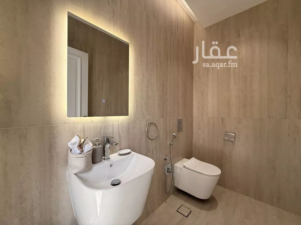 4 bedroom villa in Al Olaya, Riyadh 19