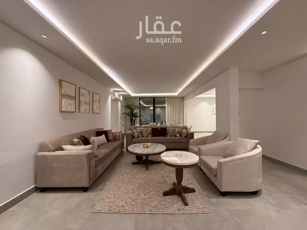 شقة 3 غرف في الملقا 4