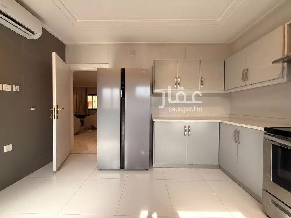 3 bedroom villa in Al Nakheel, Riyadh 6