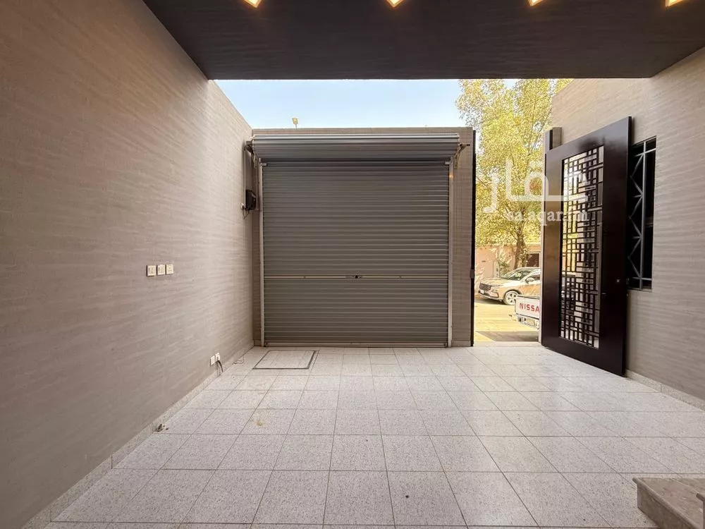 4 bedroom apartment in Al Olaya, Riyadh 18