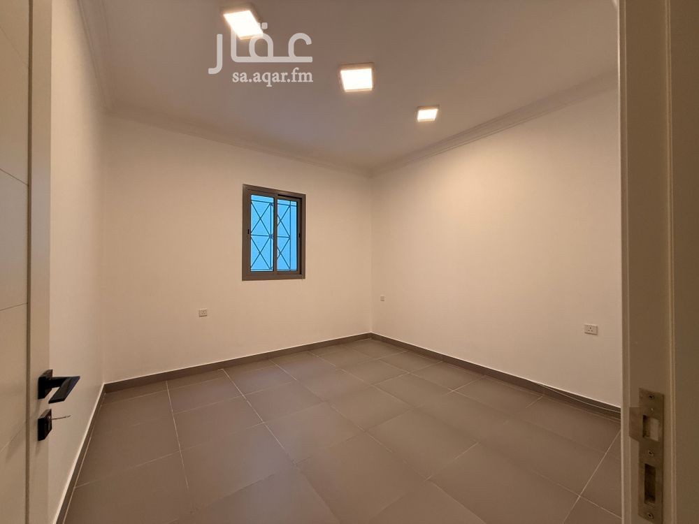 4 bedroom apartment in Al Olaya, Riyadh 5