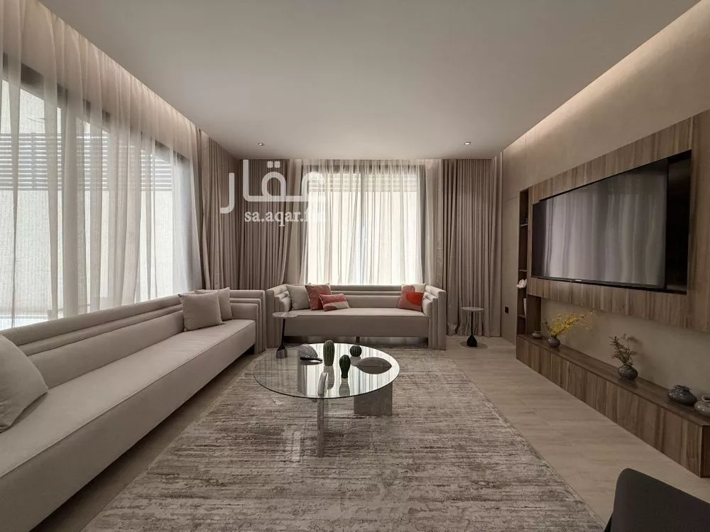 4 bedroom villa in Al Olaya, Riyadh 2