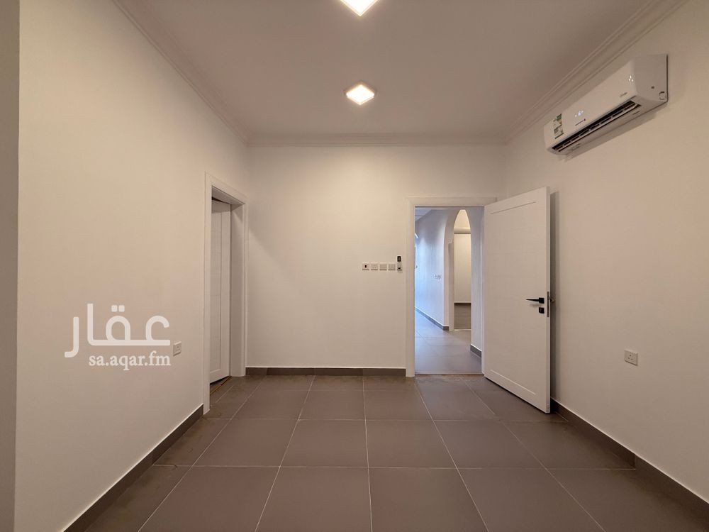 4 bedroom apartment in Al Olaya, Riyadh 14
