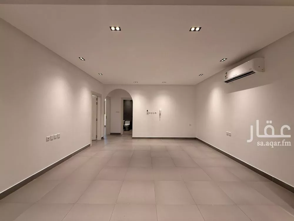 4 bedroom apartment in Al Olaya, Riyadh 6