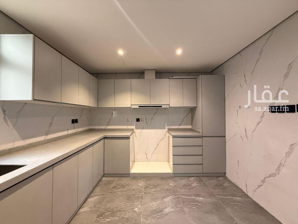 3 bedroom apartment in Al Ghadir, Riyadh 8