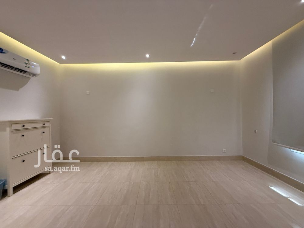 2 bedroom apartment in Al Yasmin 3