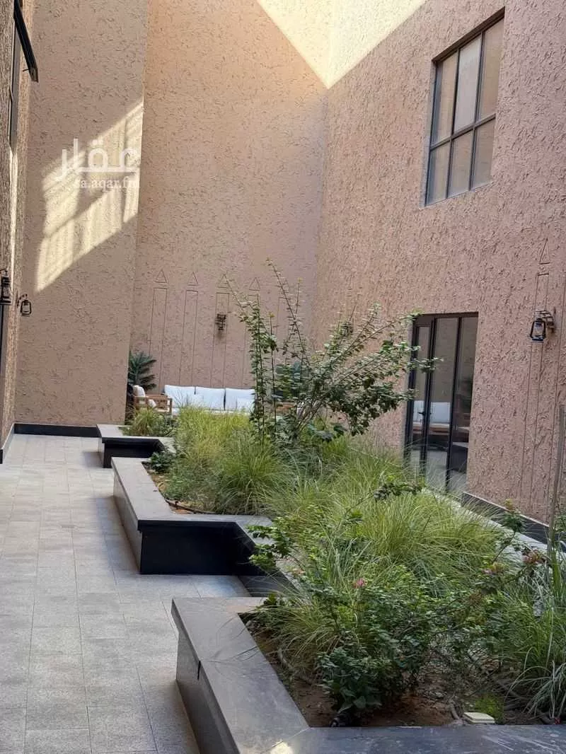 3 bedroom apartment in Irqah 4