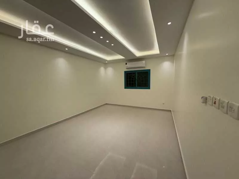 دور 4 غرف في عرقة 3