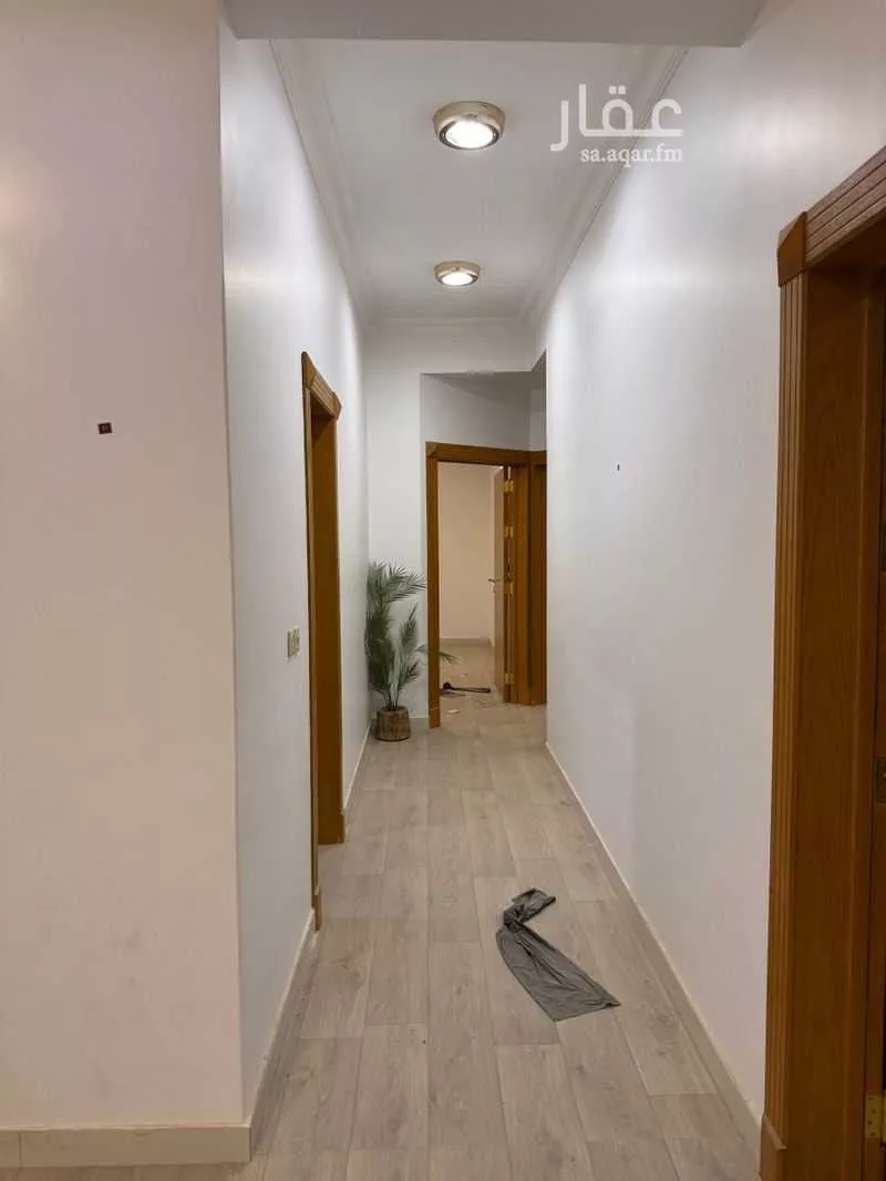 دور 4 غرف في عرقة 3