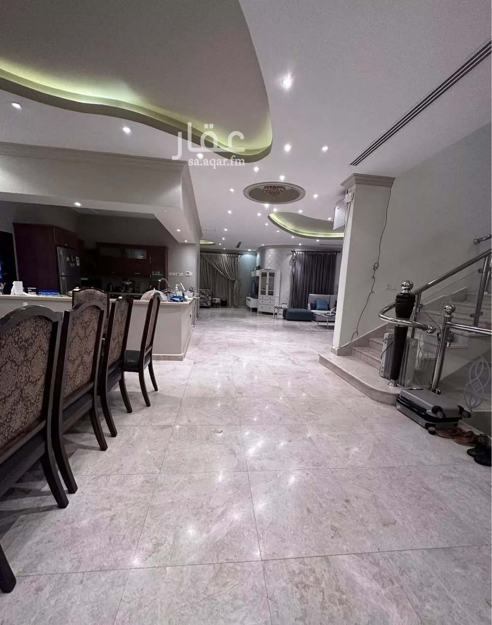 5 bedroom villa in Al Yasmin 1