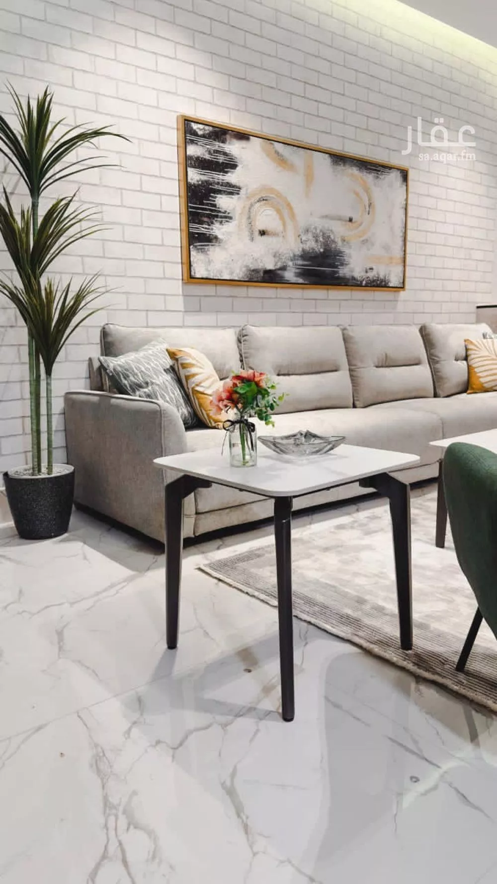 شقة 2 غرف في الملقا 3