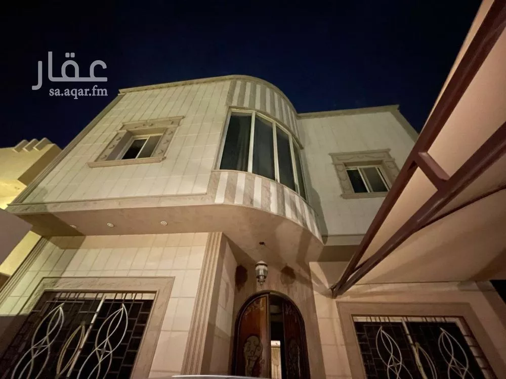 5 bedroom villa in Al Yasmin 4
