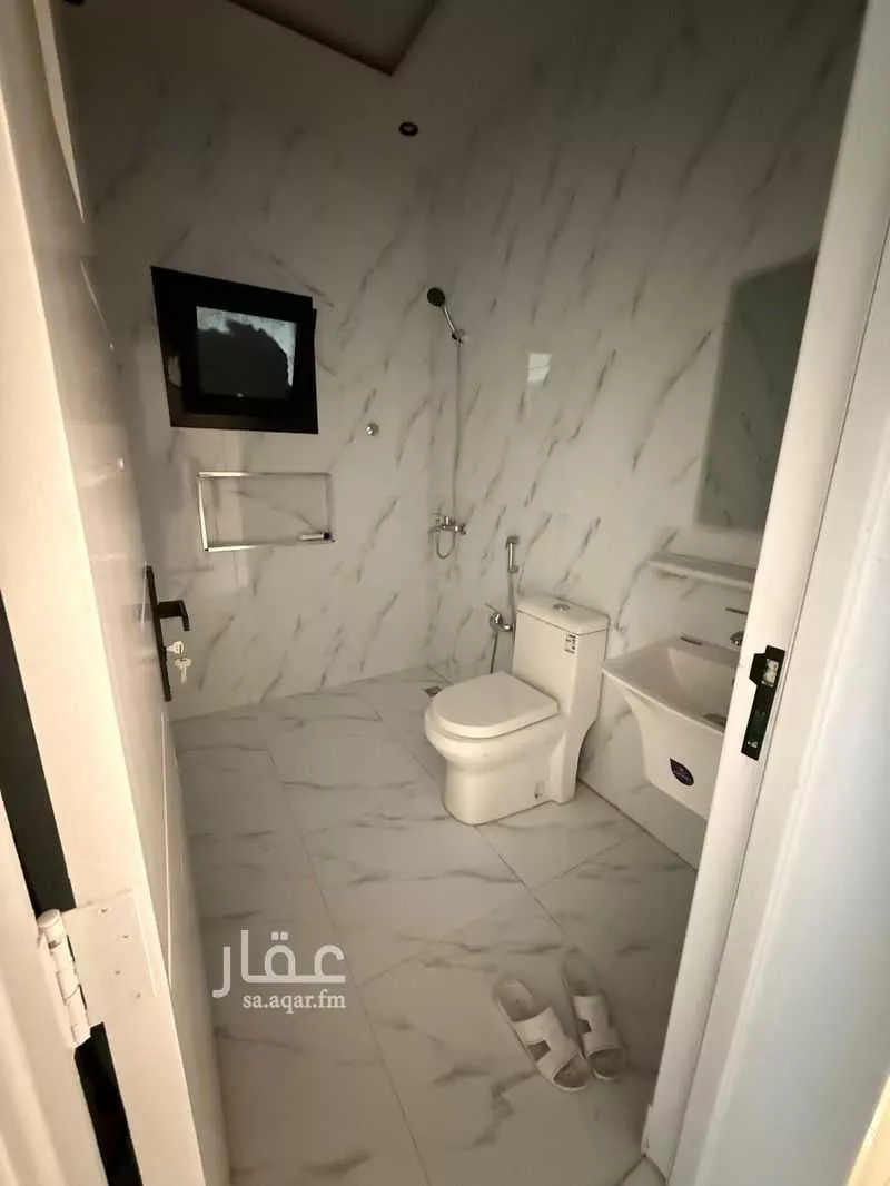 3 bedroom floor in Al Olaya 5
