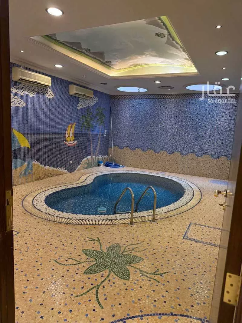 فيلا 7 غرف في الورود 4