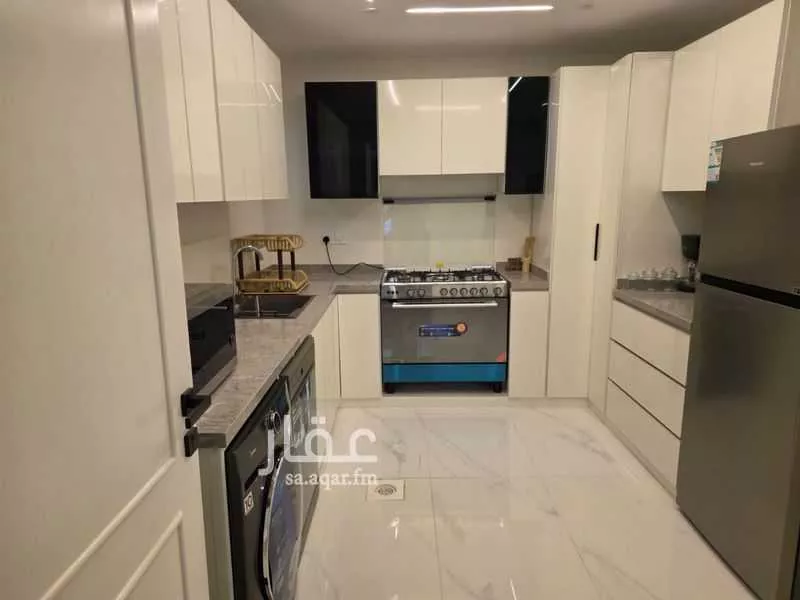 شقة 4 غرف في الورود 2