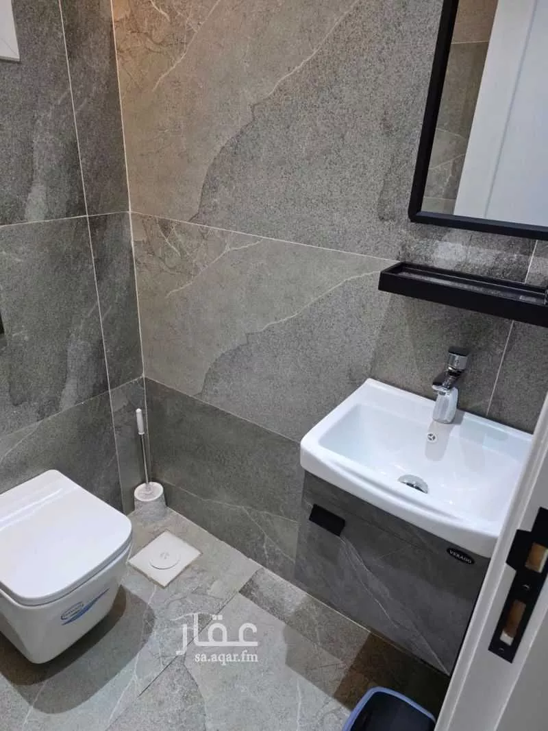 شقة 4 غرف في الورود 3