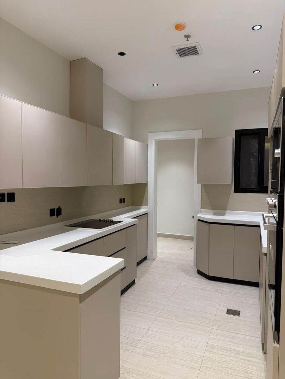 3 bedroom apartment in Al Sahafah, Riyadh 4