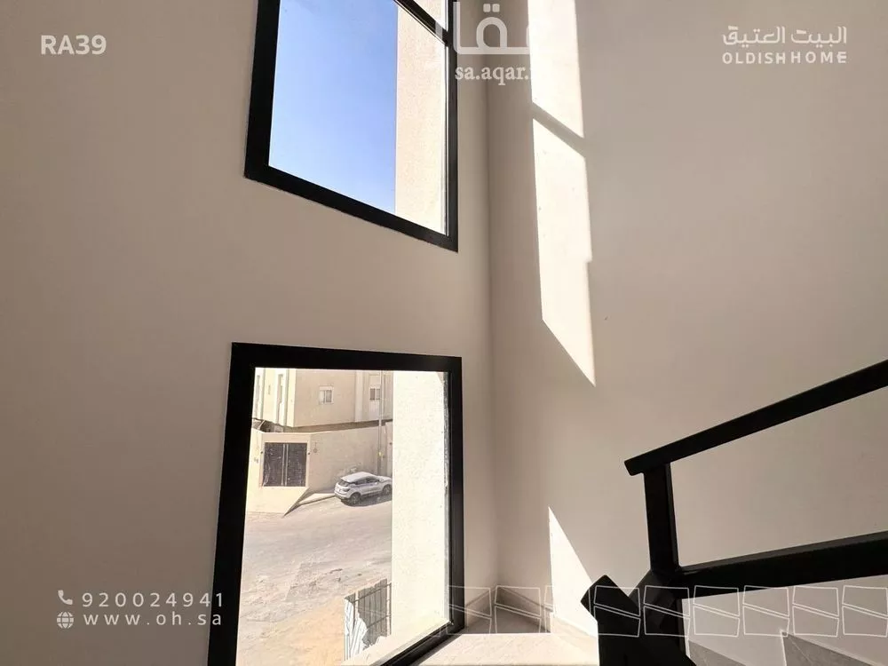 2 bedroom floor in Al Narjis 5