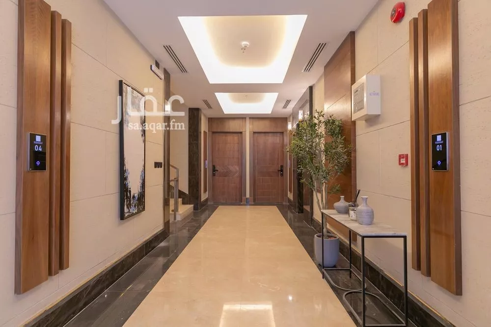 3 bedroom apartment in King Abdul Aziz, Riyadh 6