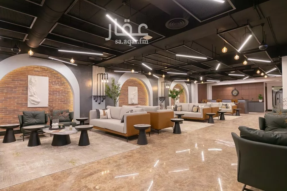 3 bedroom apartment in King Abdul Aziz, Riyadh 4