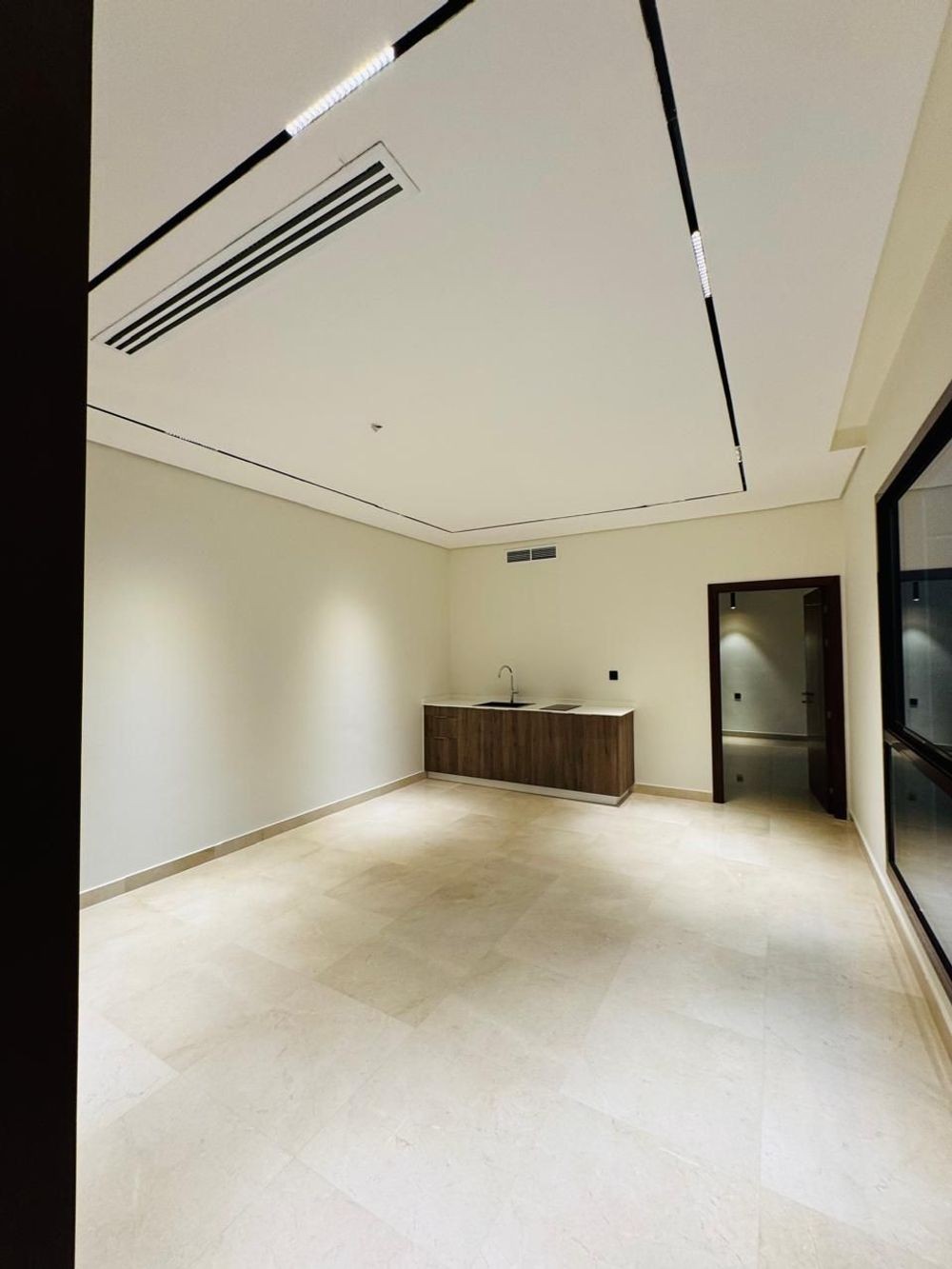 5 bedroom villa in Khuzam, Riyadh 13