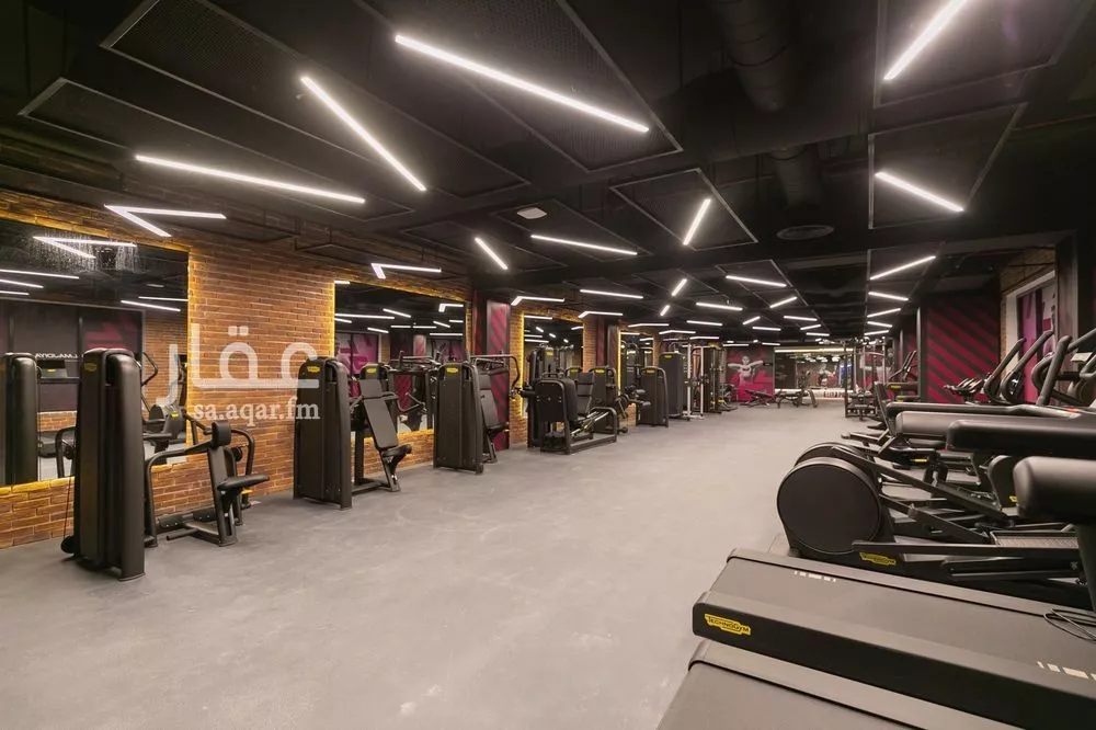 3 bedroom apartment in King Abdul Aziz, Riyadh 7