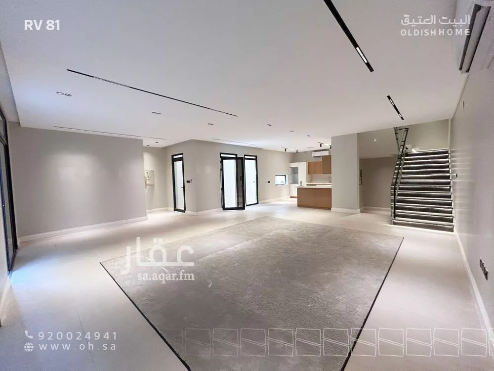 فيلا 4 غرف في العارض 2