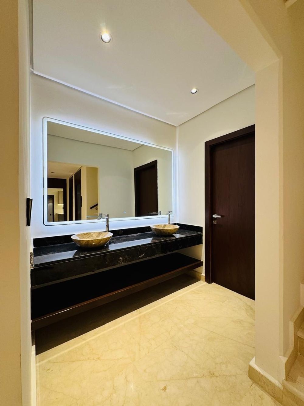 5 bedroom villa in Khuzam, Riyadh 12