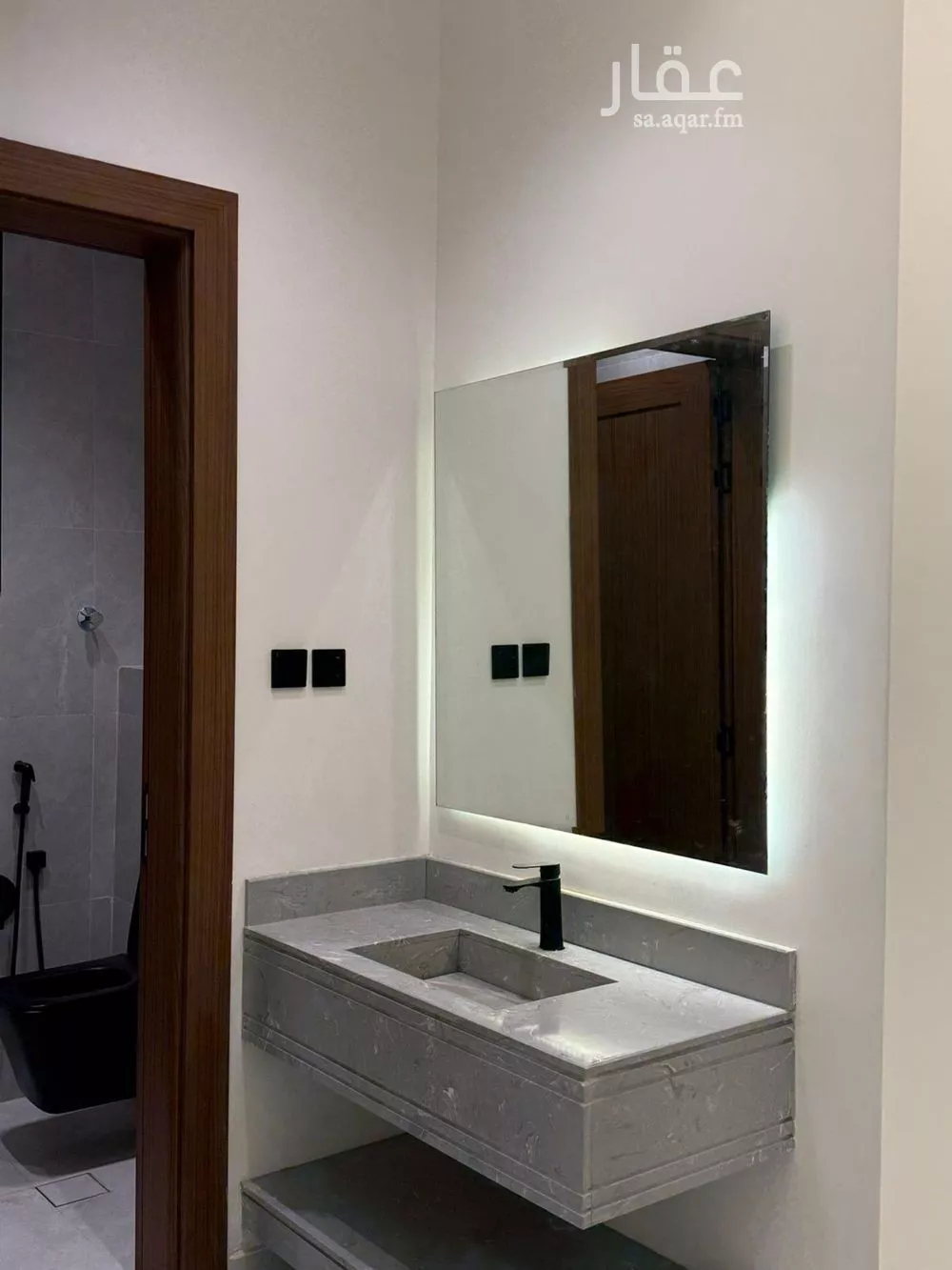 3 bedroom floor in Al Aridh 5