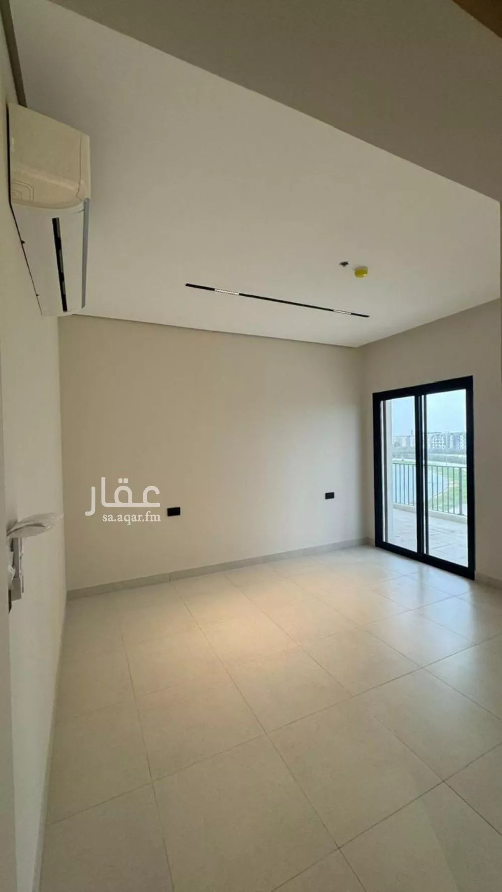 شقة 3 غرف في الحمرا 2