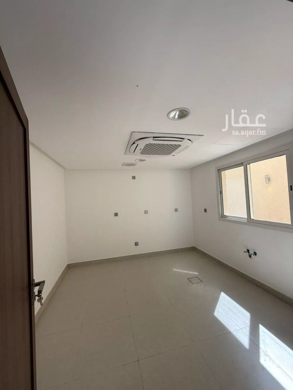 4 bedroom villa in Qurtubah, Riyadh 5