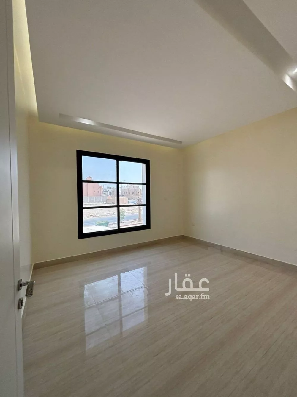 شقة 3 غرف في الملقا 4