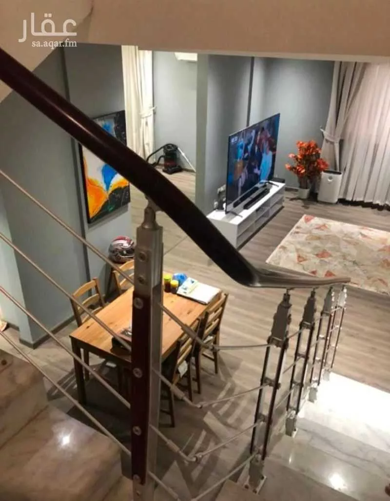 شقة 5 غرف في الملقا 1