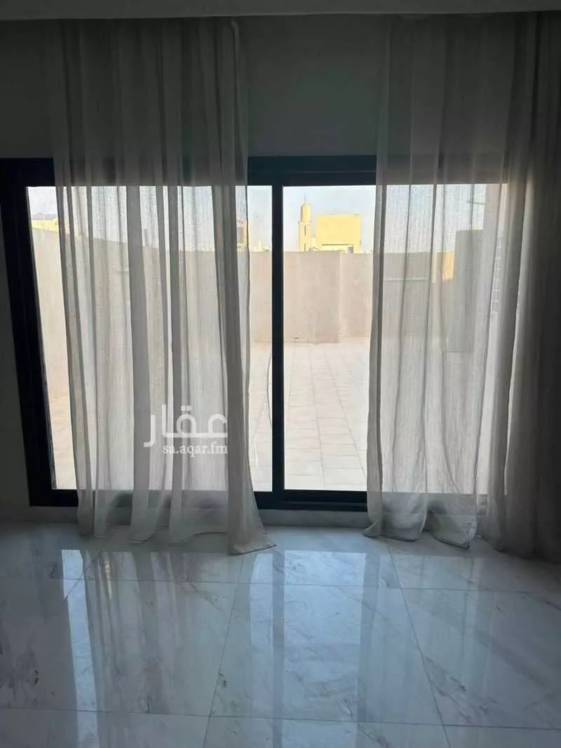16 bedroom villa in Al Malqa 3