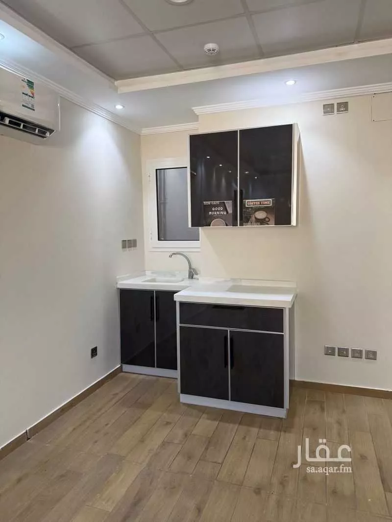 1 bedroom office in Al Rabwa, Jeddah 6