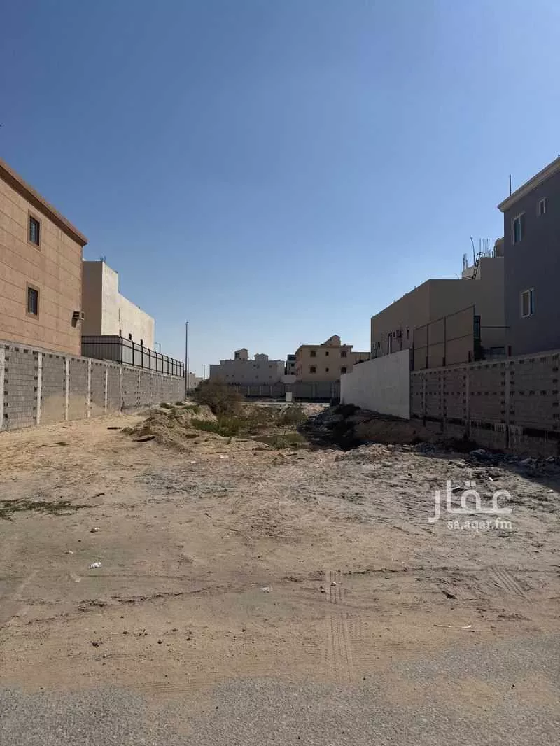 أرض 600 م² في الامانة 1