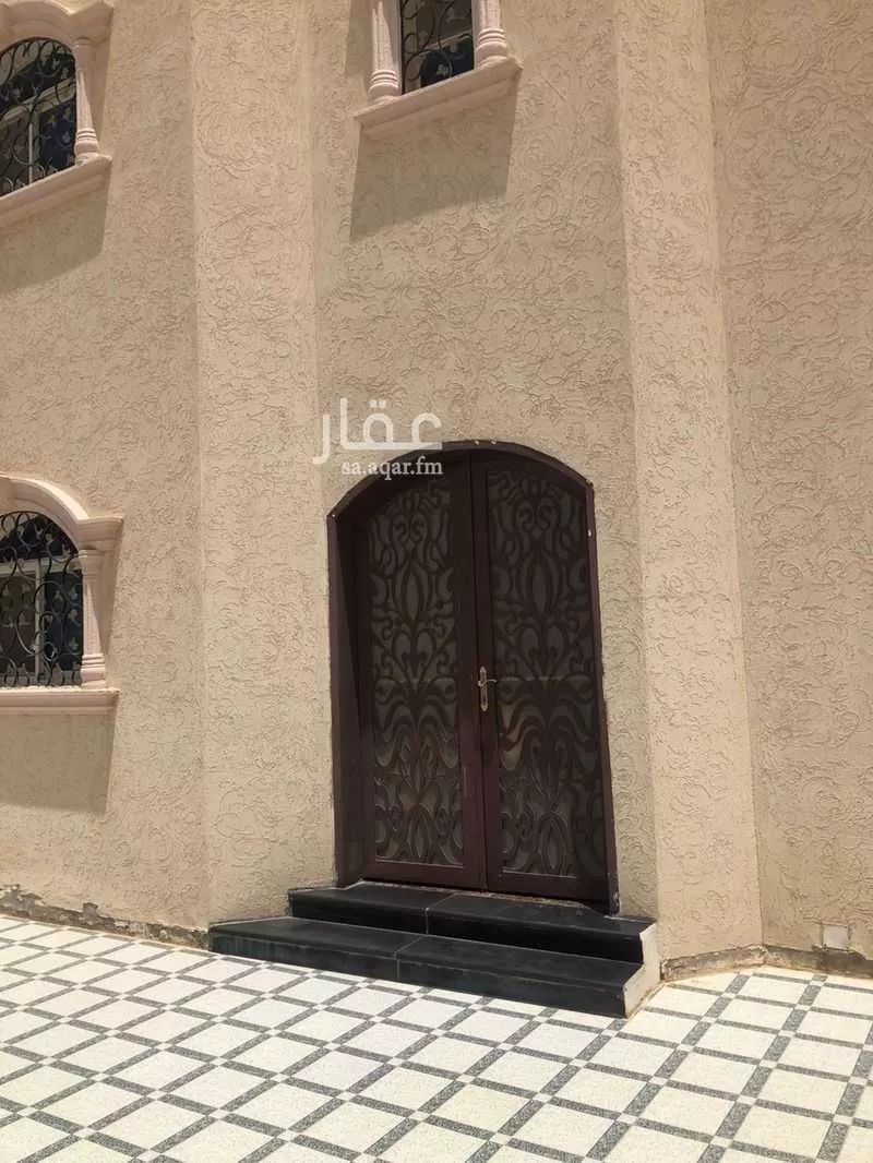 فيلا 5 غرف في النهضة 1