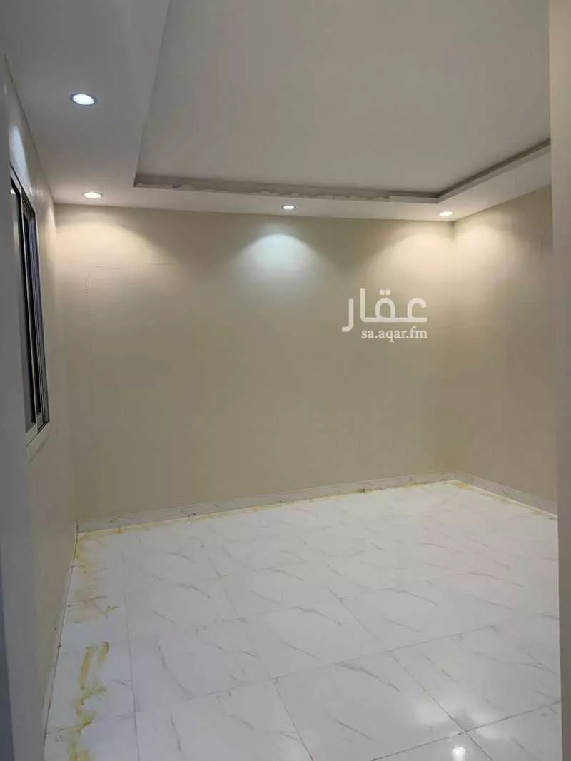 شقة 3 غرف في السعادة 5