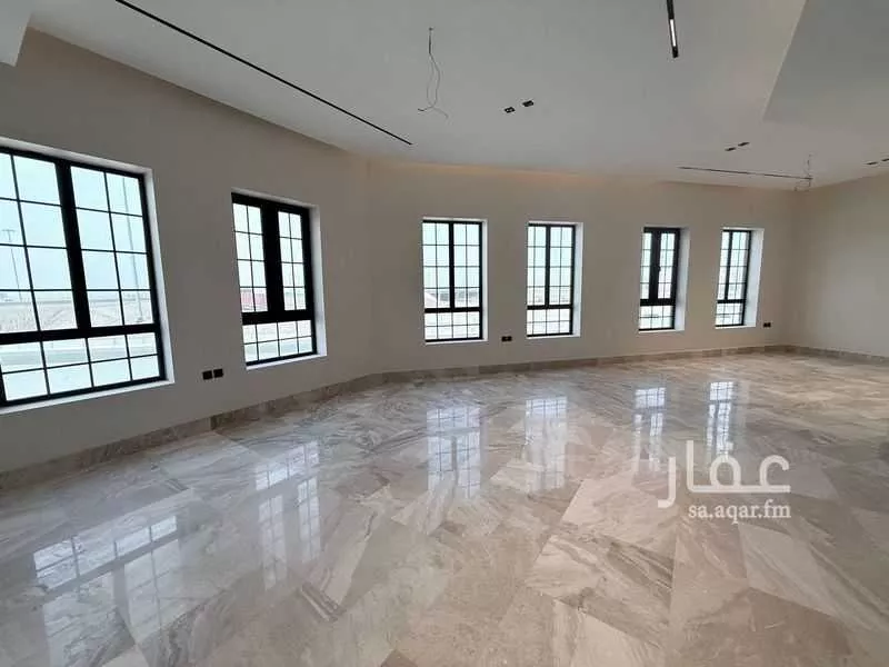 شقة 5 غرف في الصفا 1